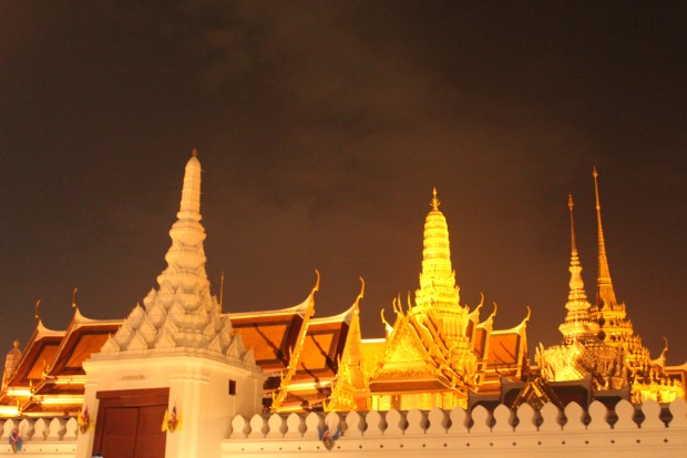 Illuminated Wat Phra Kaeo