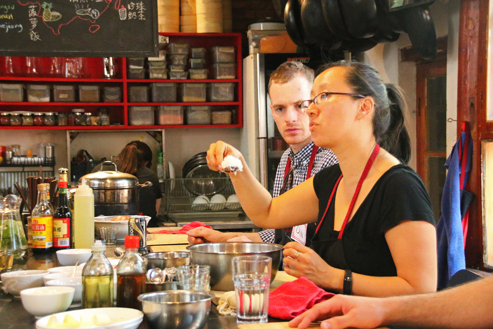 Travel Blogger Review 2016 - Dumpling Cooking class in my favourite cooking class in Beijing