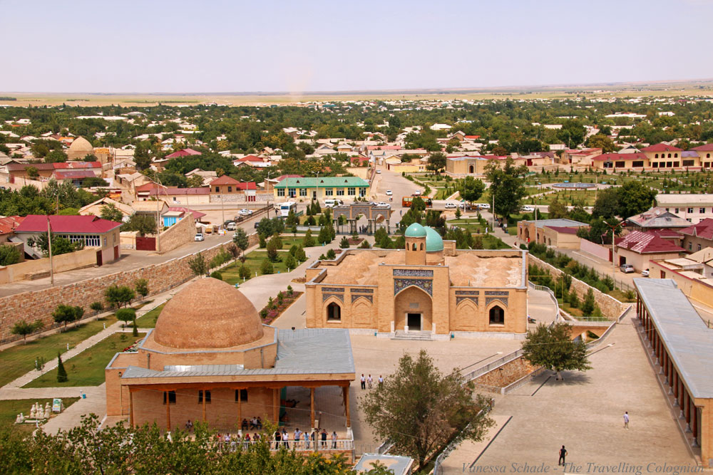 Nurata-Oasis-Town-Kysylkum-Desert-Uzbekistan