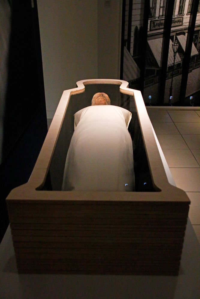 Die Hammer Mumie in der Ägyptischen Sammlung im Gustav-Lübcke-Museum in Hamm