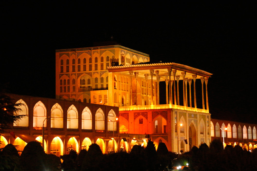 Side view of the Ali Qapu Palace in Isfahan, Iran at night