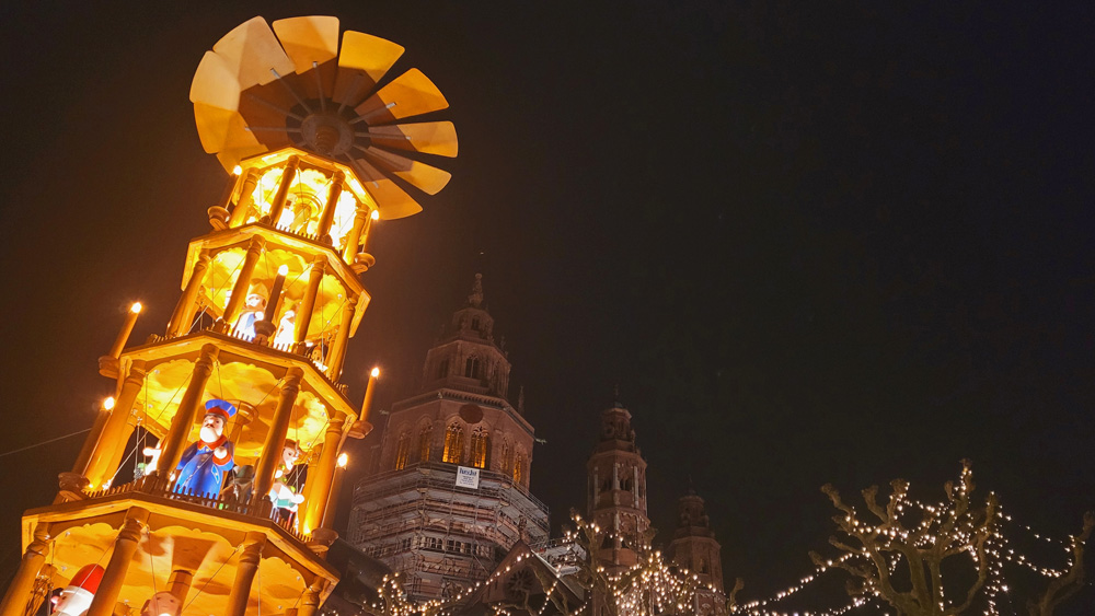 Der historische Weihnachtsmarkt am Mainzer Dom - Bildrechte: Vanessa Schade - The Travelling Colognian
