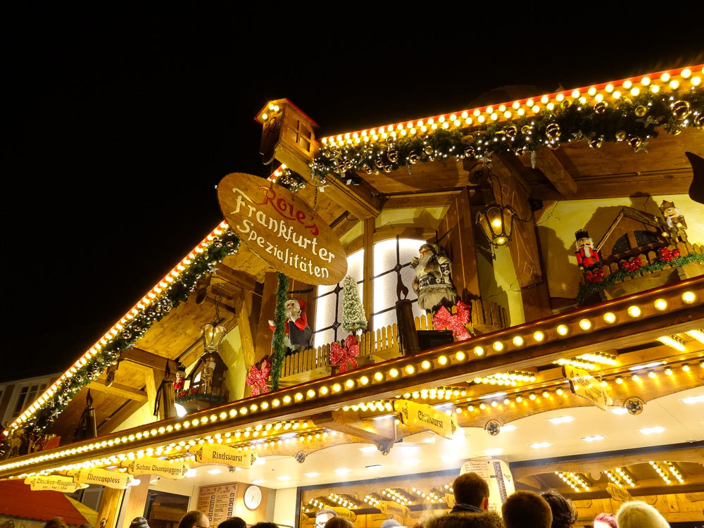 The Christmas market in Frankfurt am Main - Copyright: Christina Schneider - TRIP TO THE PLANET